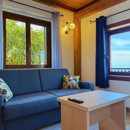 Incredible Sea View With Free Pool Apartamento